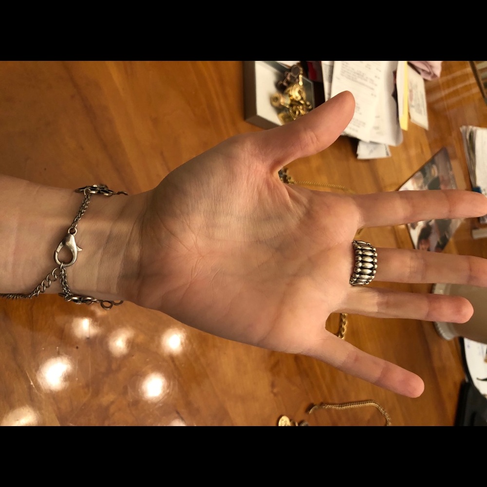 Silver Flower Hand Chain - Picture 2 of 5